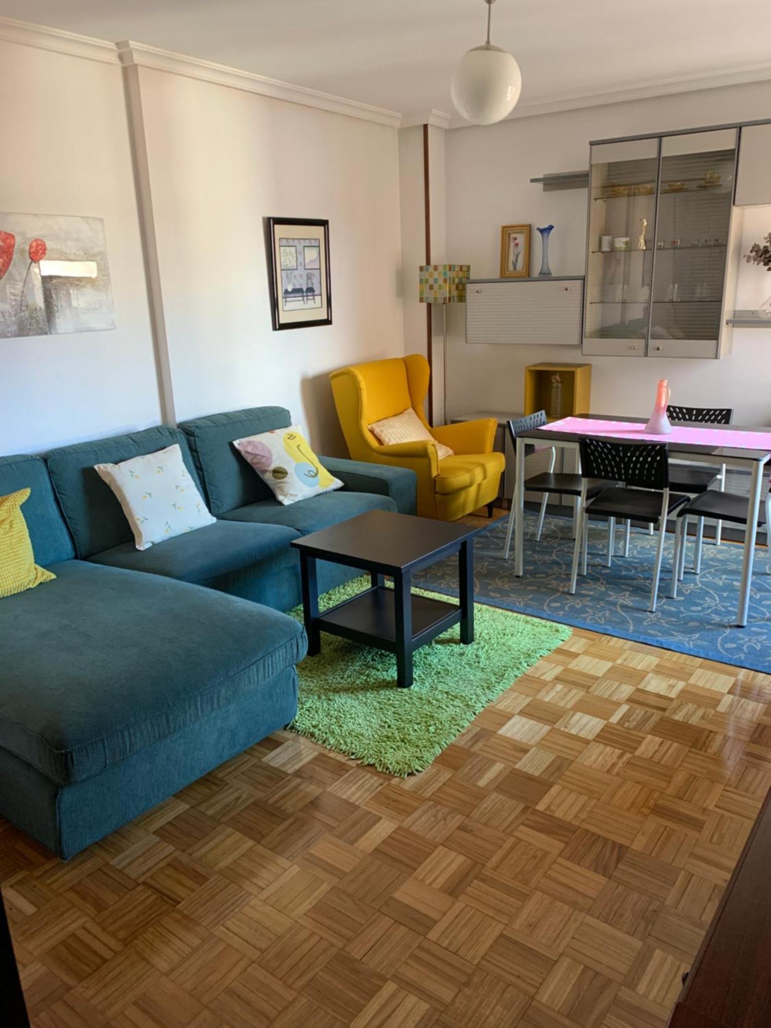 Apartamento Piso Centro Estacion De Autobuses-tren Con Garaje Oviedo