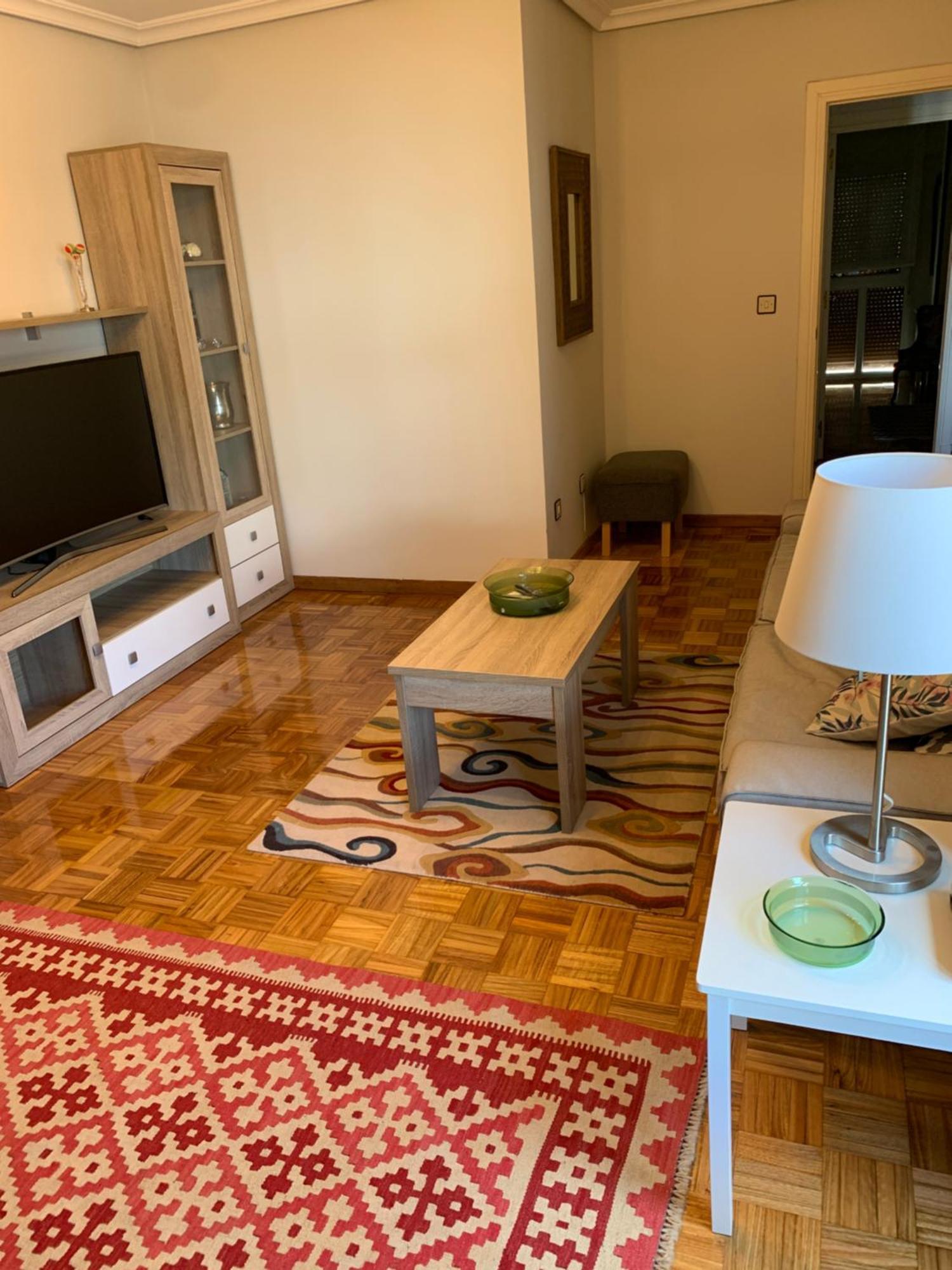 Piso Centro Estacion De Autobuses-tren Con Garaje Appartement
